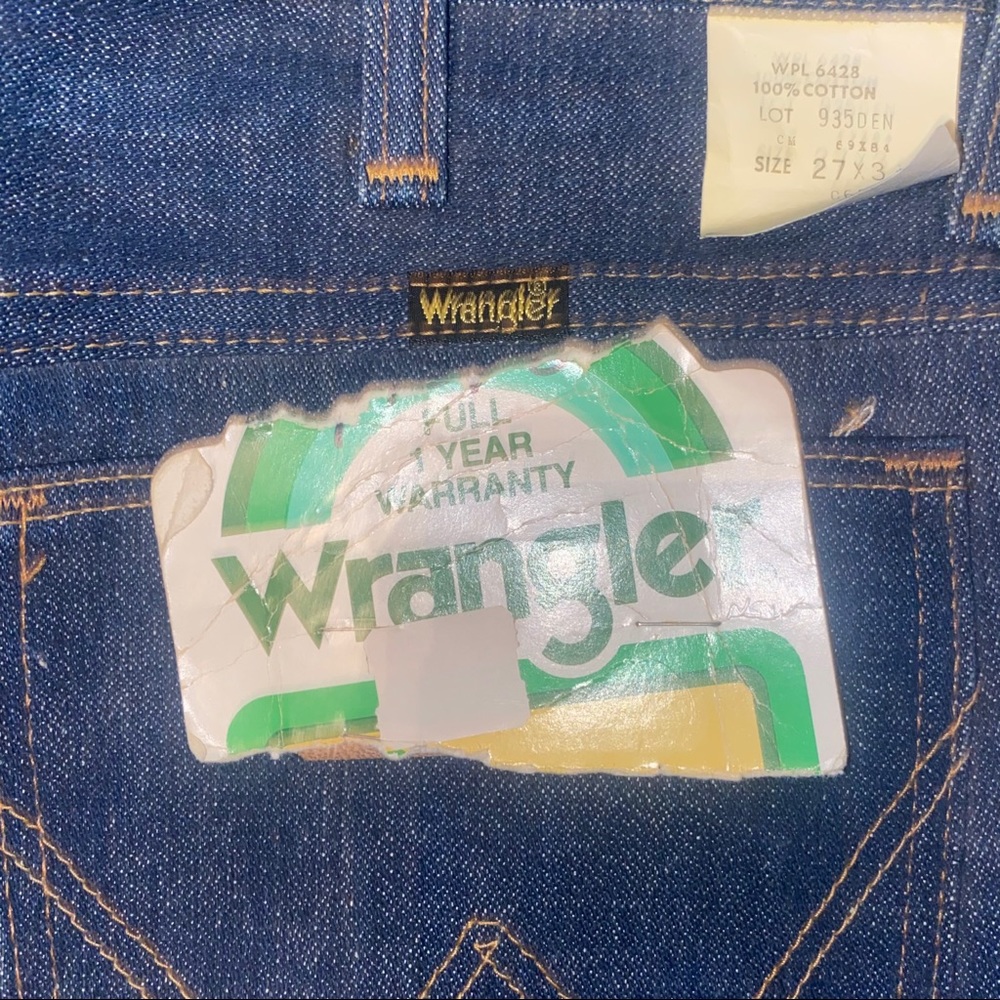 Wrangler Dark Blue Wide Leg vintage Jeans - Picture 3 of 5